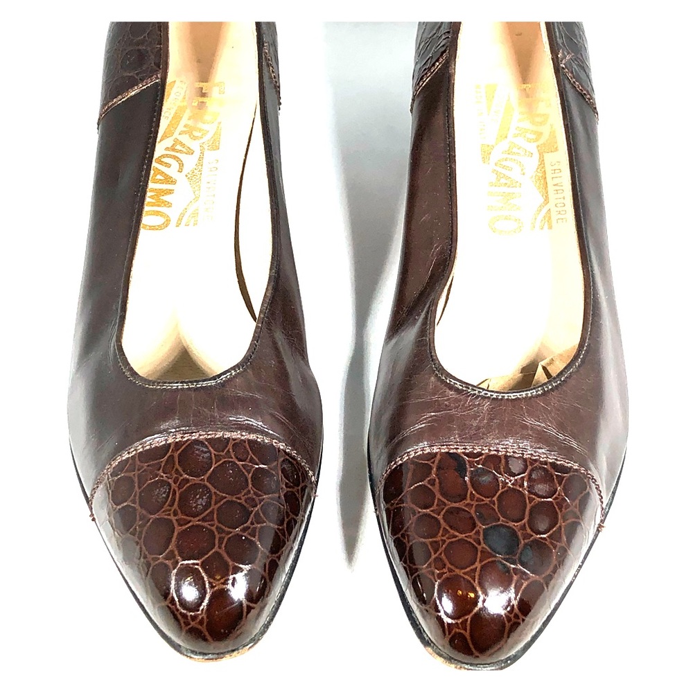 Ferragamo women’s croc toe/heel brown leather pump